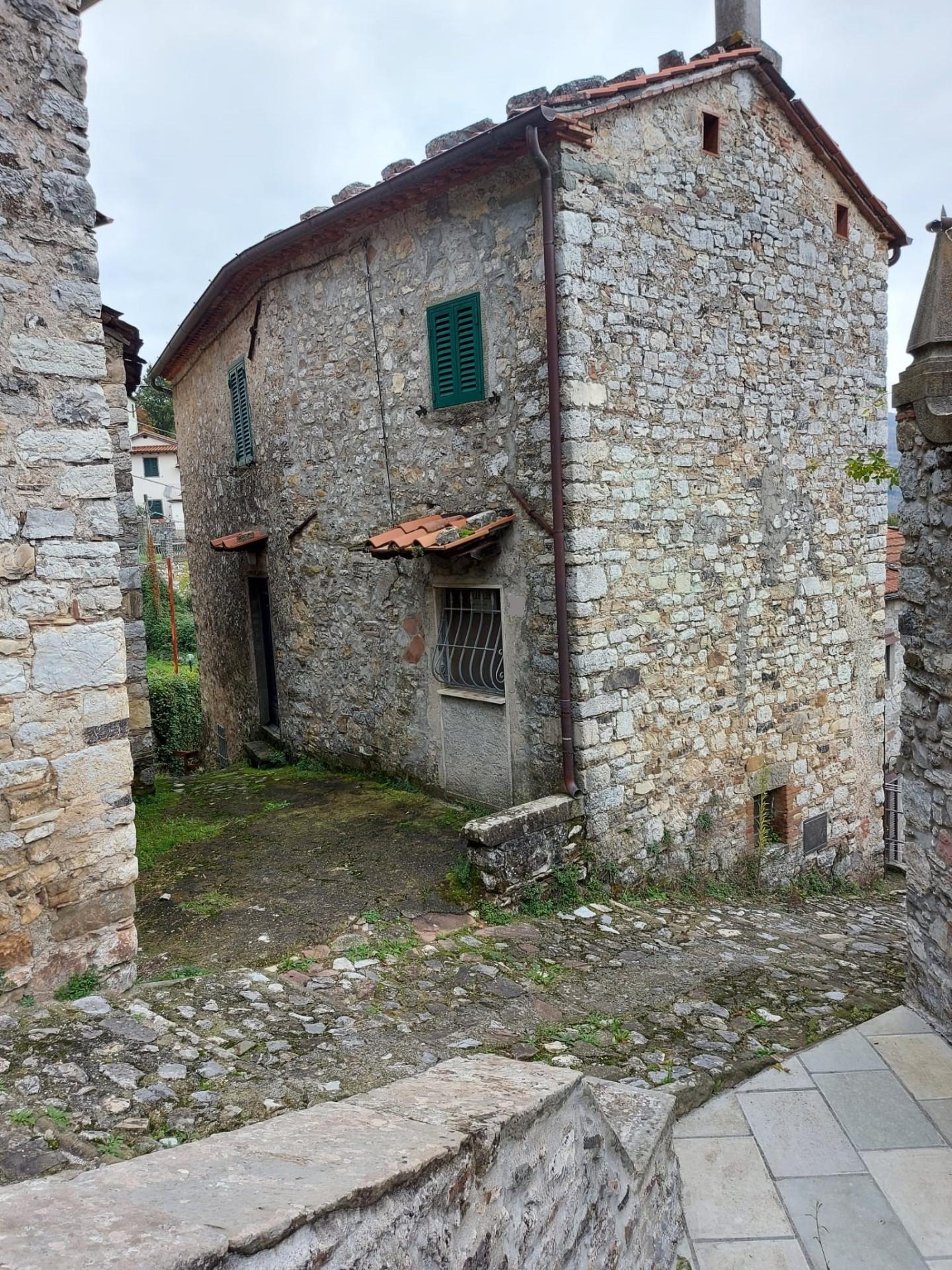 Casa singola in vendita a Bagni di Lucca (LU)