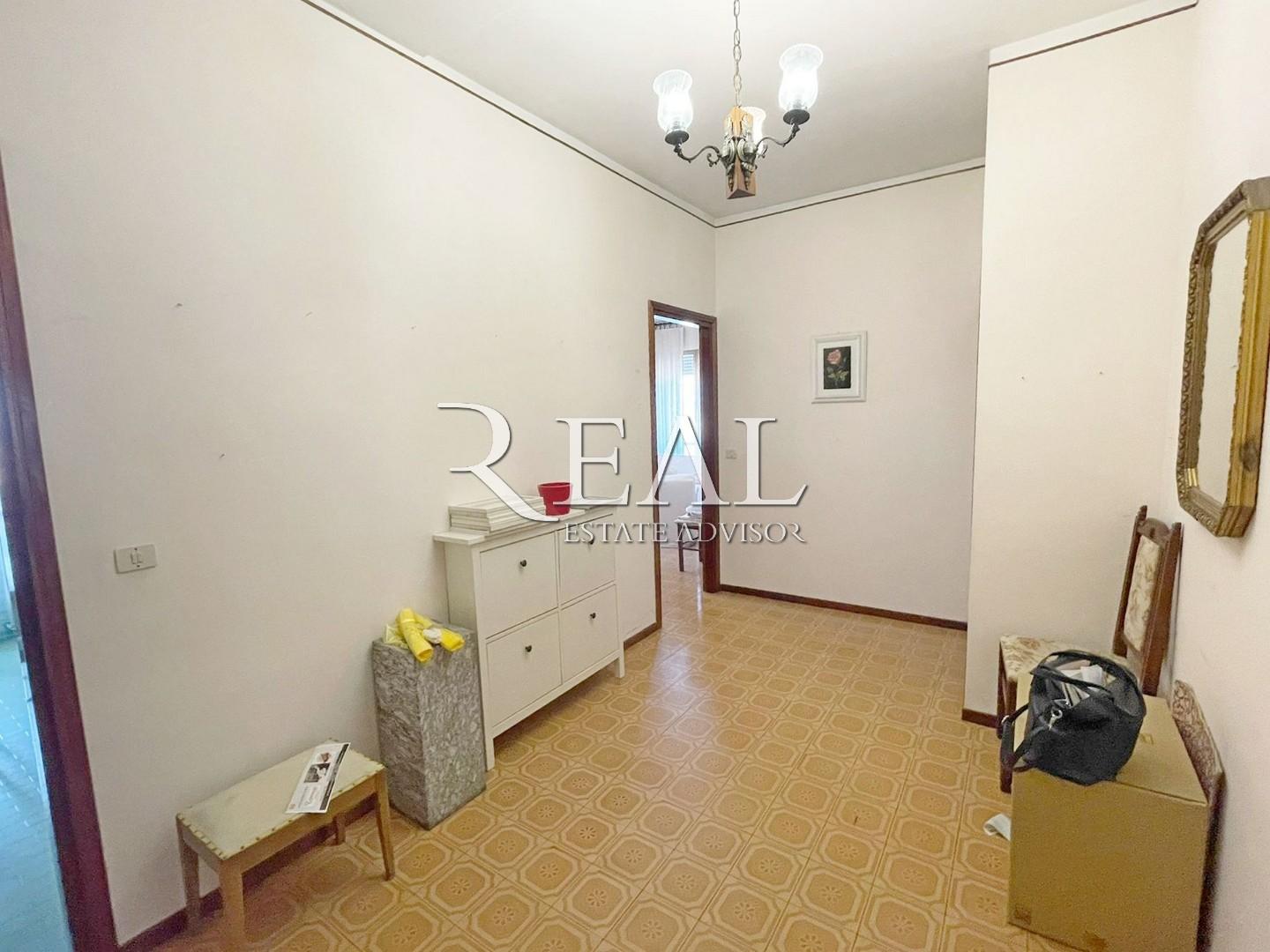 Appartamento in vendita - Querceta, Seravezza