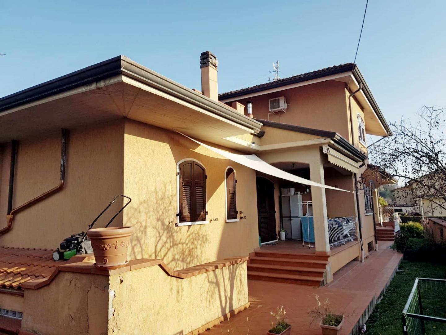 Villa singola in vendita a Fossone, Carrara (MS)