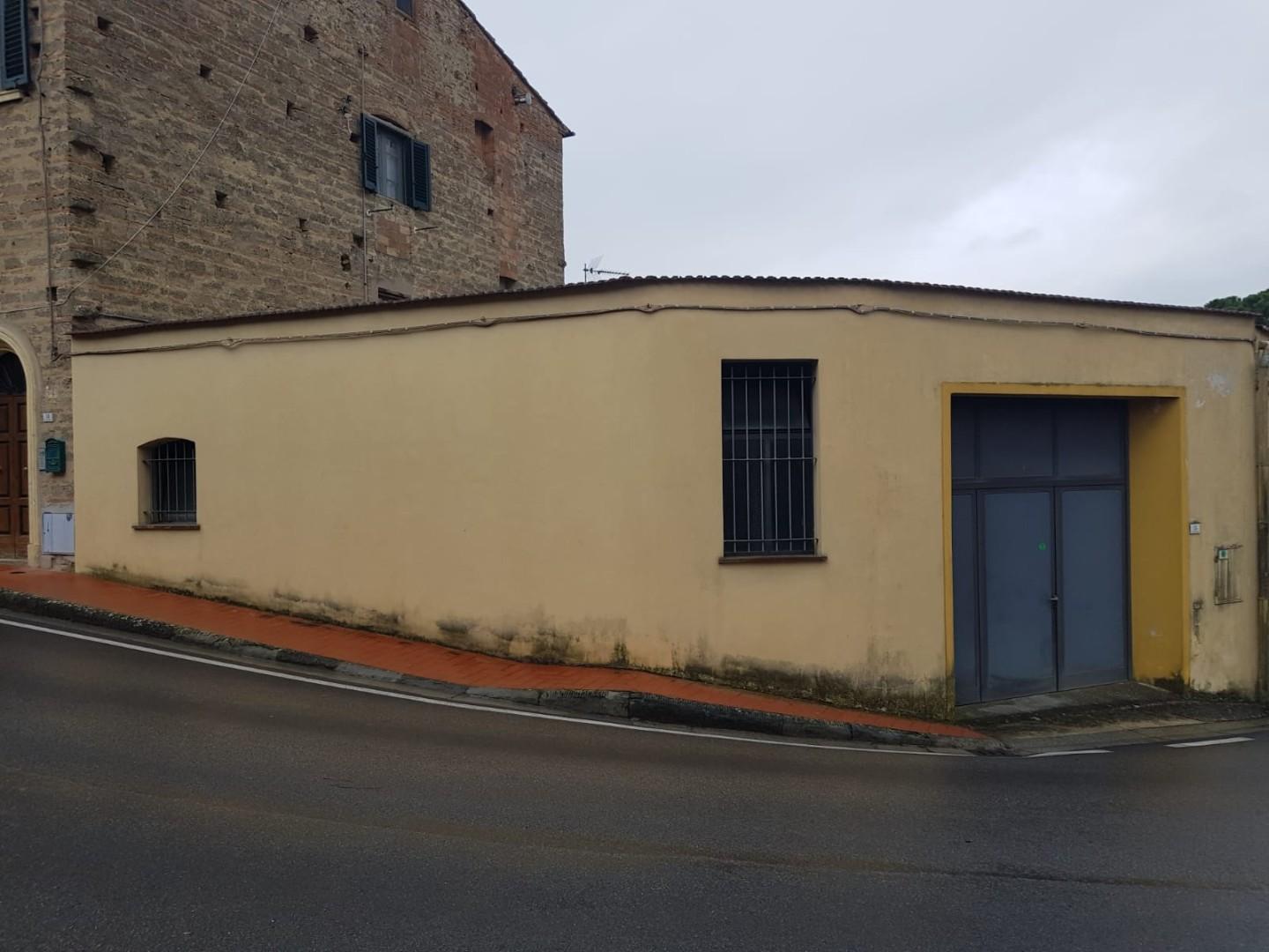 Warehouse in Peccioli