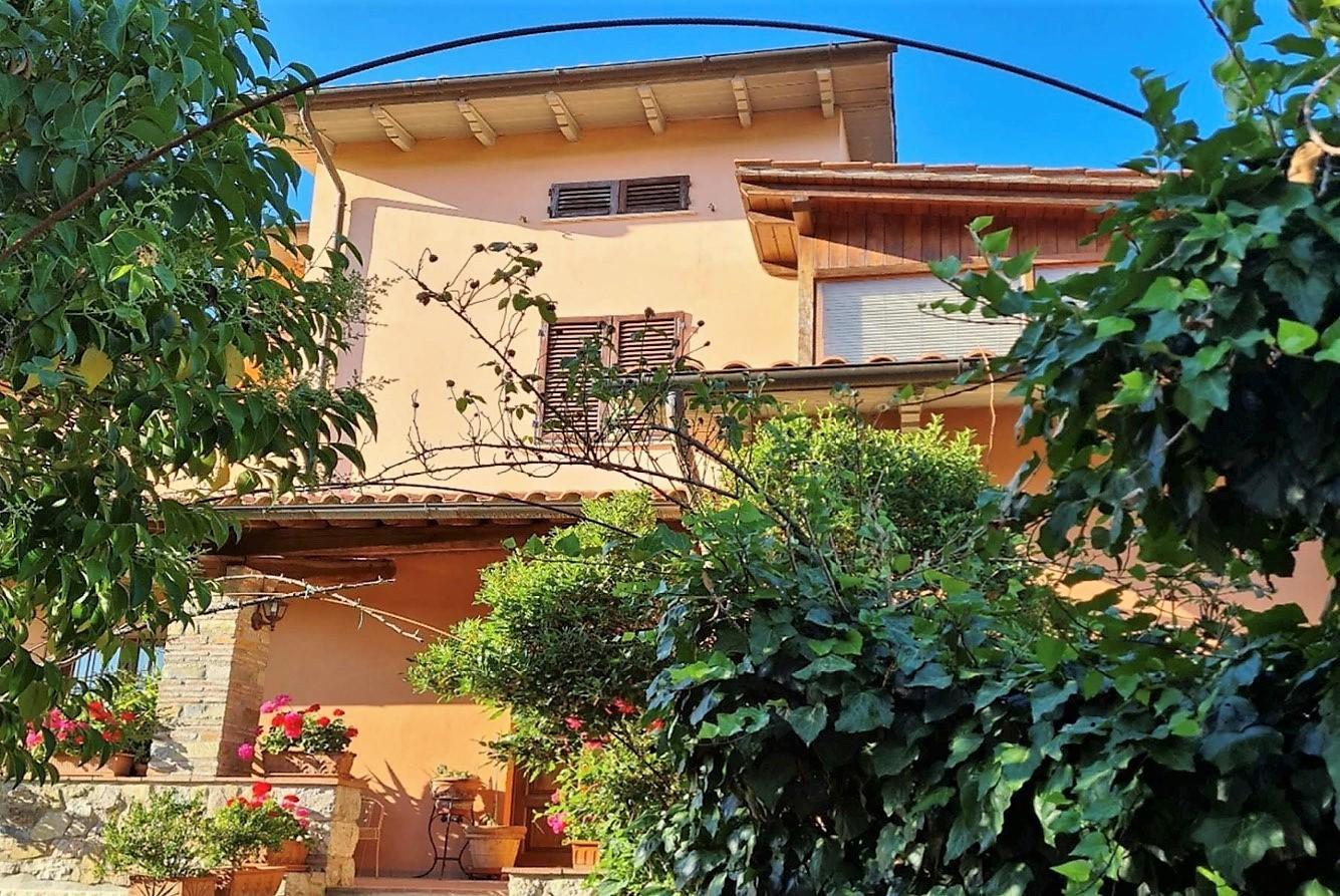 Villa in vendita a Gaiole in Chianti (SI)