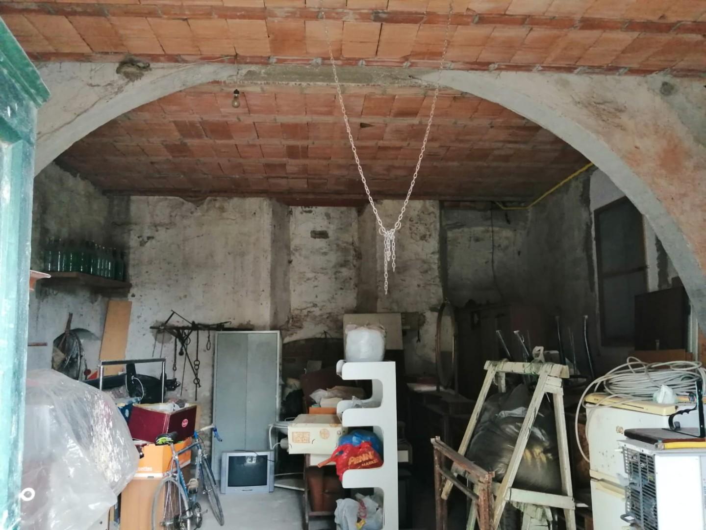 Garage in vendita a San Giuliano Terme (PI)