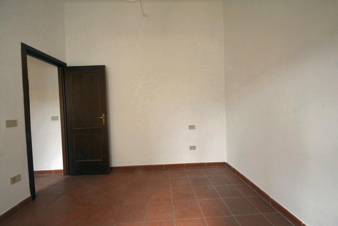 Appartamento in vendita, rif. 02566