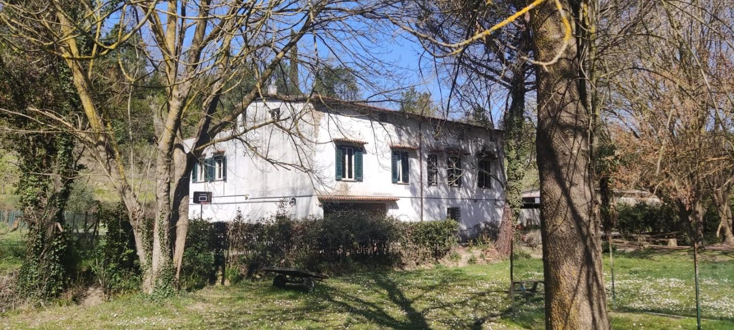 Colonica in vendita a Casciana Terme Lari (PI)