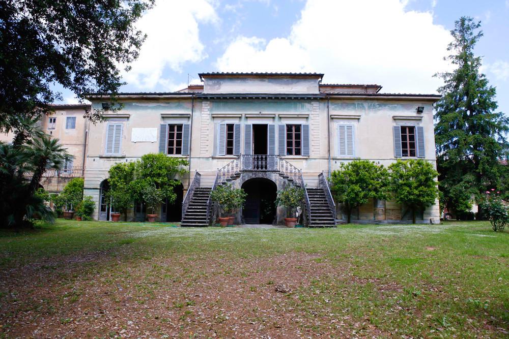 Edificio storico in vendita a Crespina Lorenzana (PI)