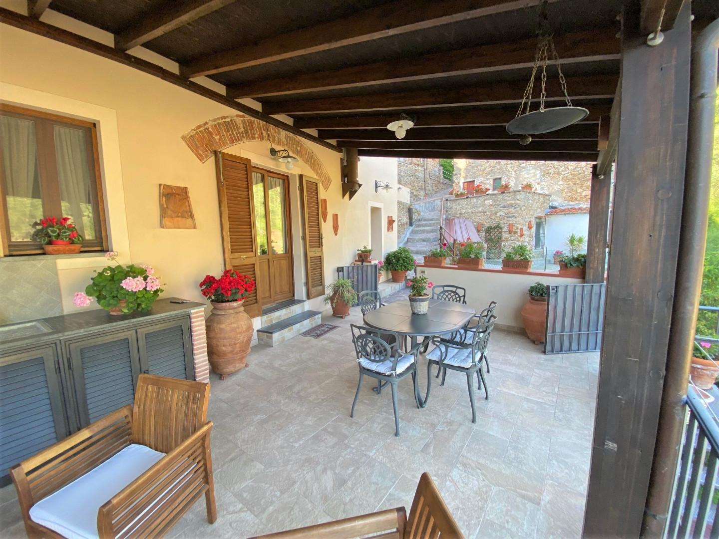 Casa semindipendente in vendita a San Giuliano Terme (PI)