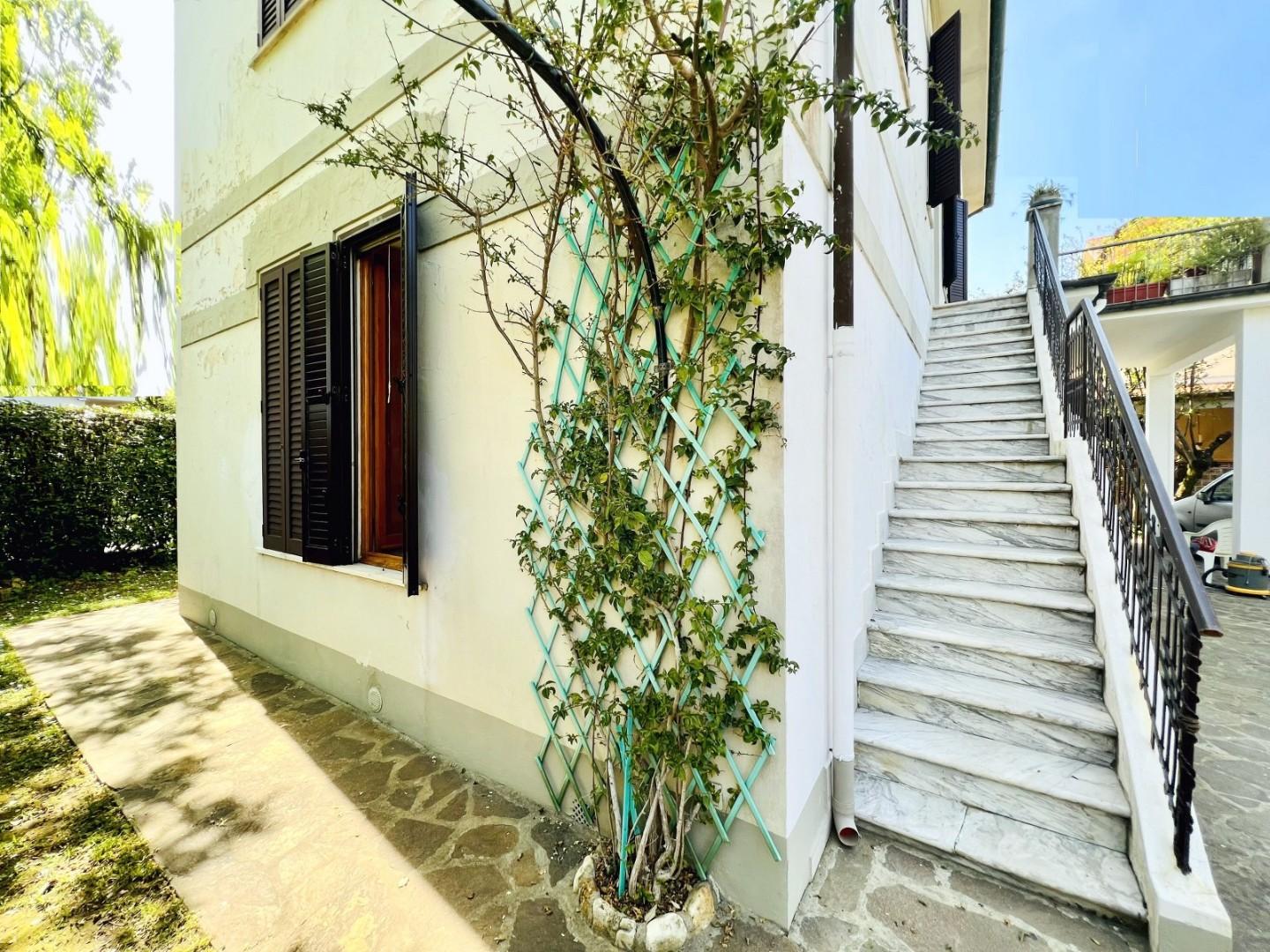 Villa singola in vendita a Pietrasanta (LU)