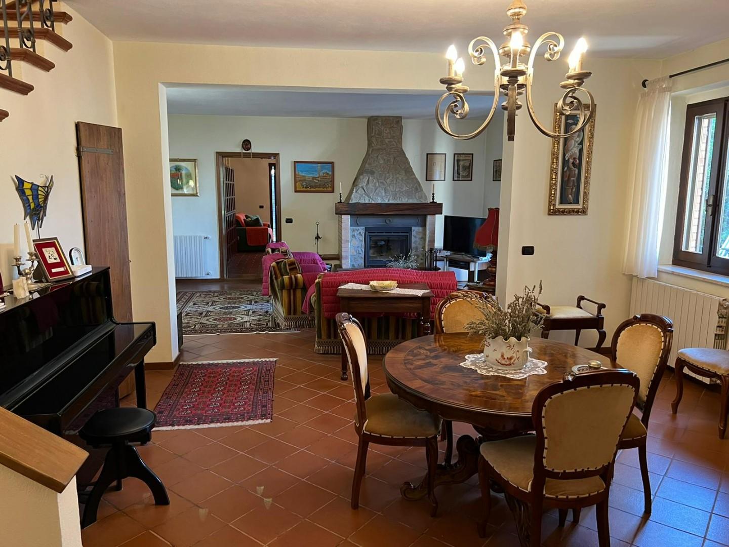 Villa singola in vendita, rif. 956