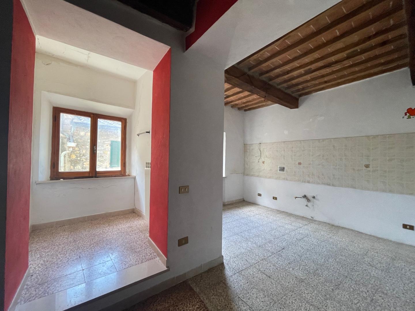 Appartamento in vendita a Lajatico | Agenzia Toscana Immobiliare