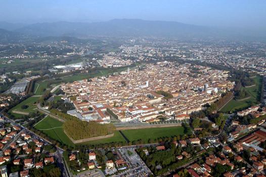 Lavanderia in vendita a Lucca