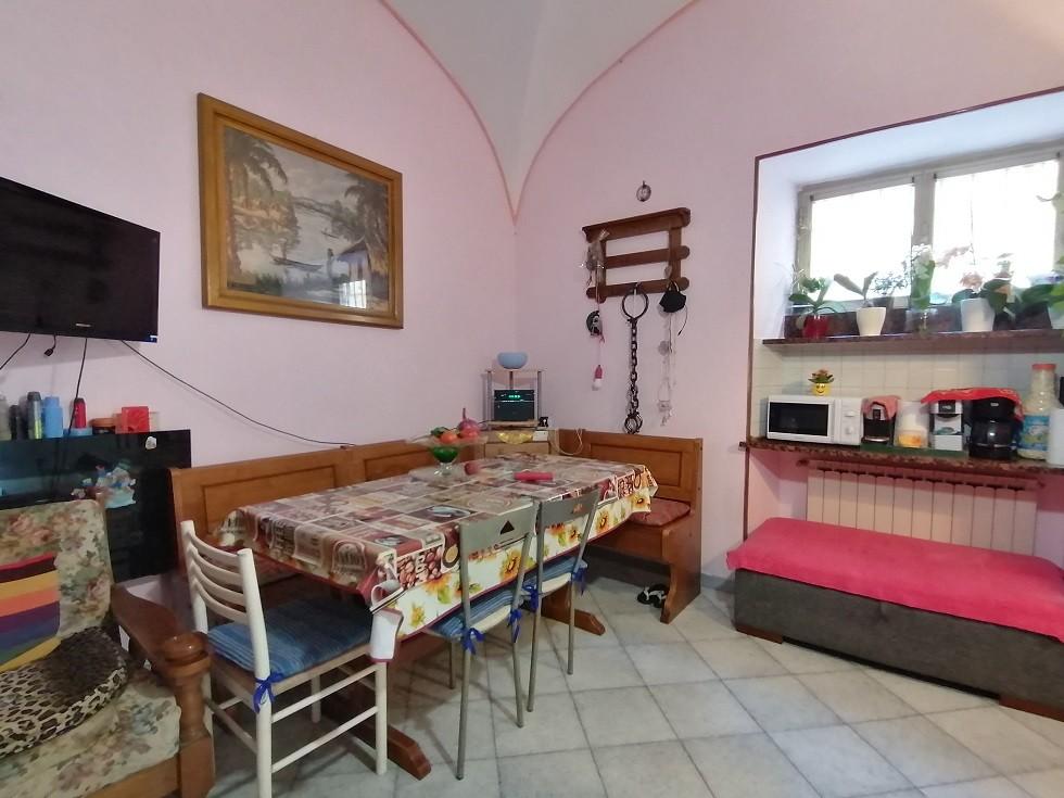 Porzione di casa in vendita a Carrara