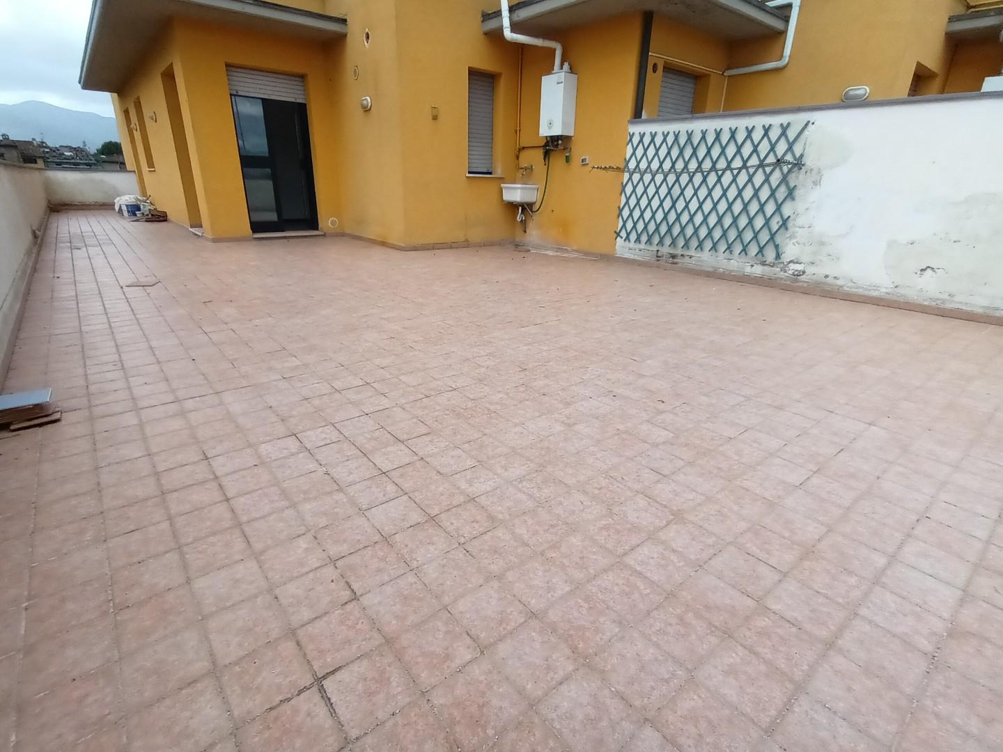Appartamento in vendita a Antraccoli, Lucca