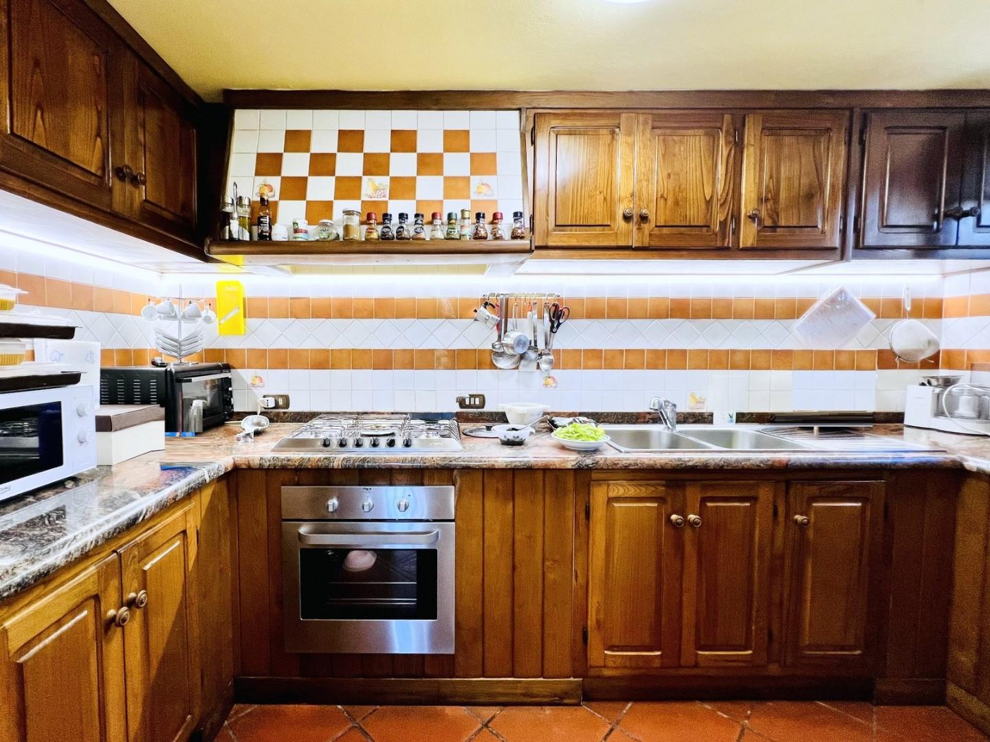 Casa singola in vendita - Montebello, Camaiore
