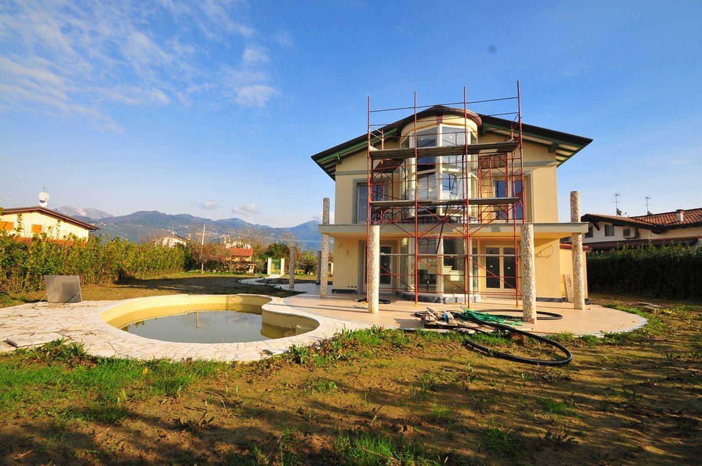 Villa in vendita - Tonfano, Pietrasanta