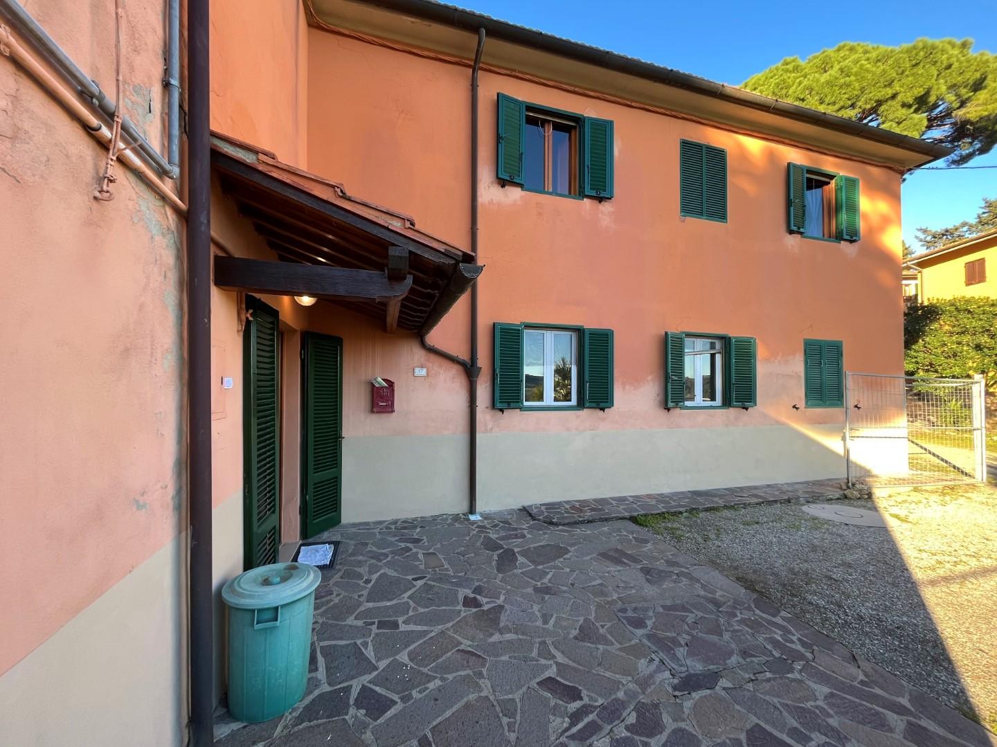 Casa semindipendente in vendita a Casciana Terme Lari (4/29)
