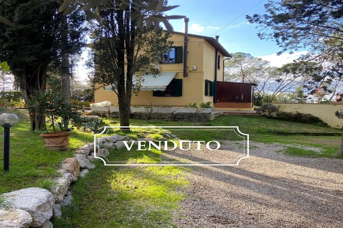 Country house for sale in Castelfiorentino (FI)