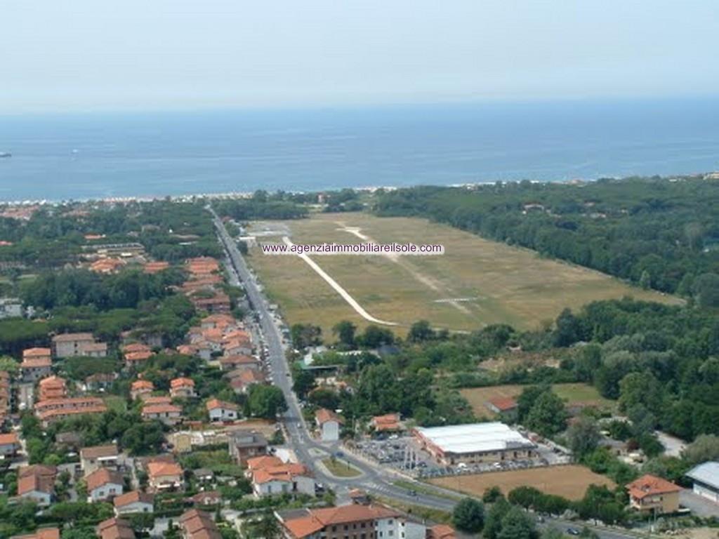 Terreno edif. residenziale in vendita a Montignoso (MS)