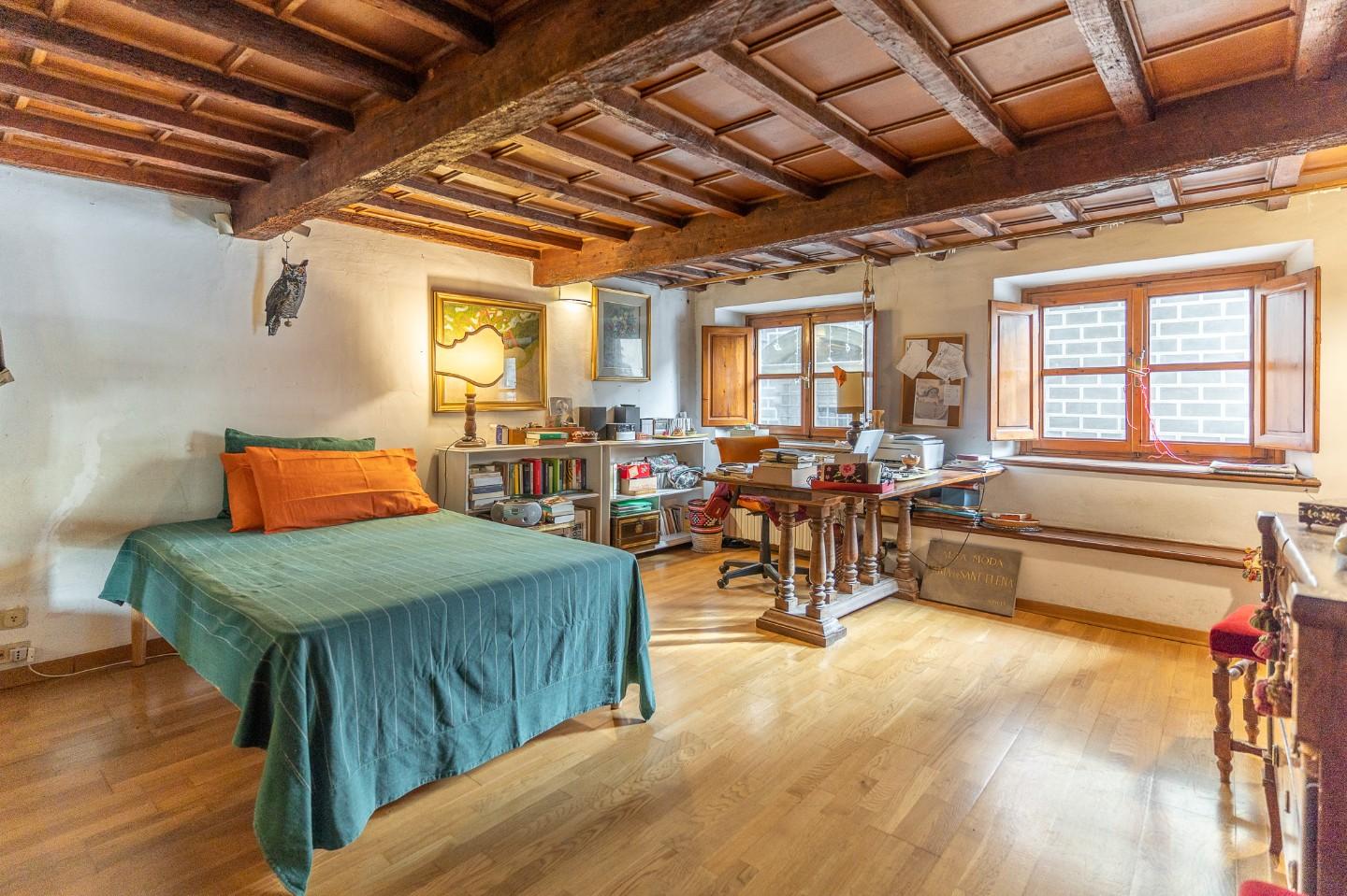 Appartamento in vendita - Oltrarno, Firenze