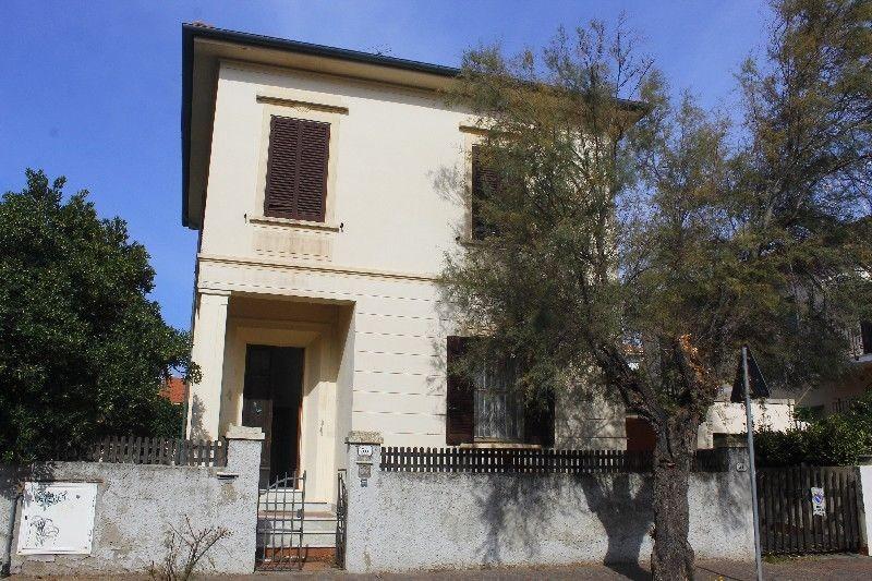 Villa in vendita a Rosignano Solvay, Rosignano Marittimo (LI)
