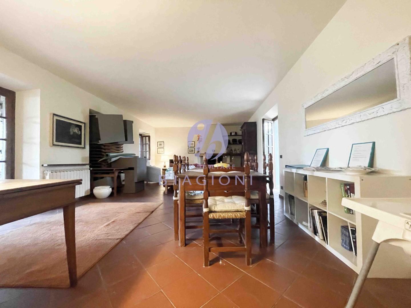 Villa in vendita - Marinella, Pietrasanta