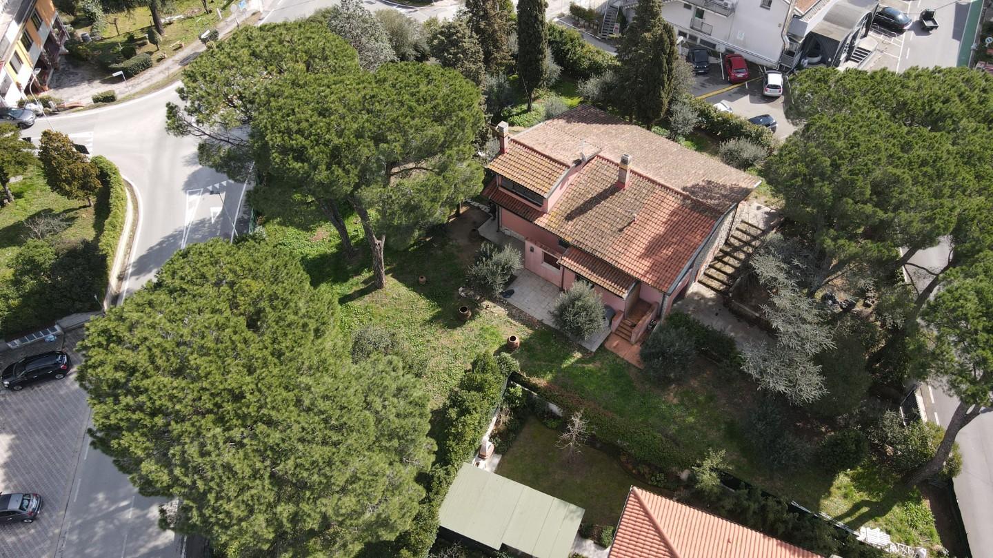 Villa in vendita a Santa Maria a Monte