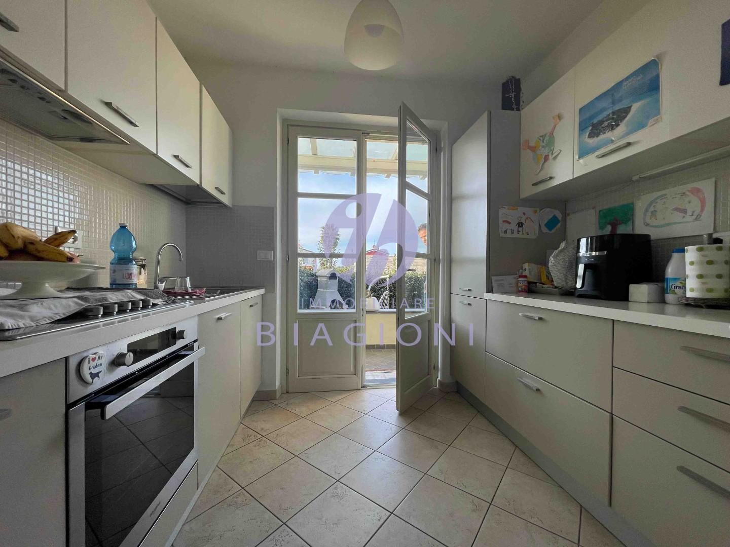 Semi-detached house for sale, ref. 28006