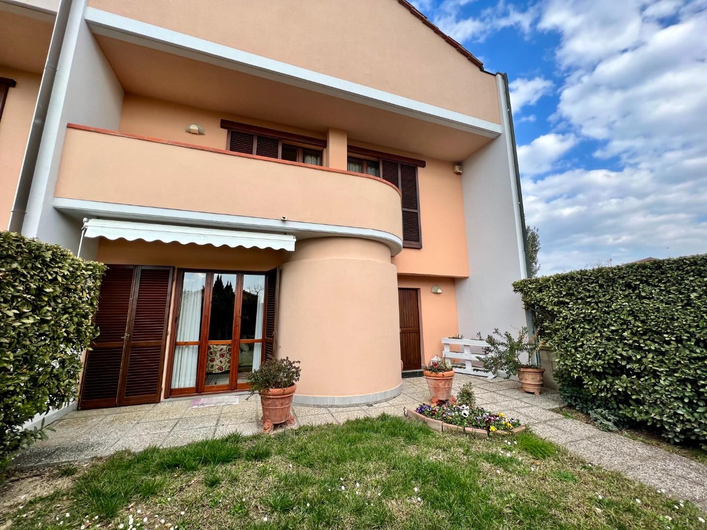 Villetta a schiera angolare in vendita a Pontedera | Agenzia Toscana Immobiliare