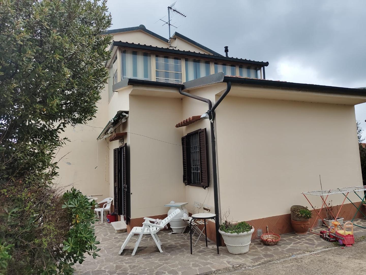 Porzione di casa in vendita a Crespina lorenzana | Agenzia Toscana Immobiliare