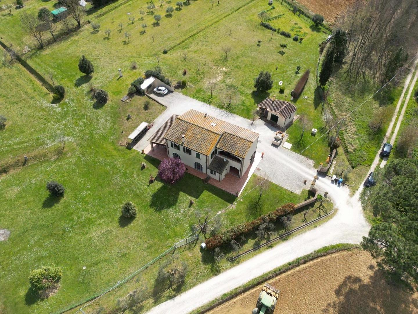 Villa in vendita a Camugliano, Ponsacco (PI)