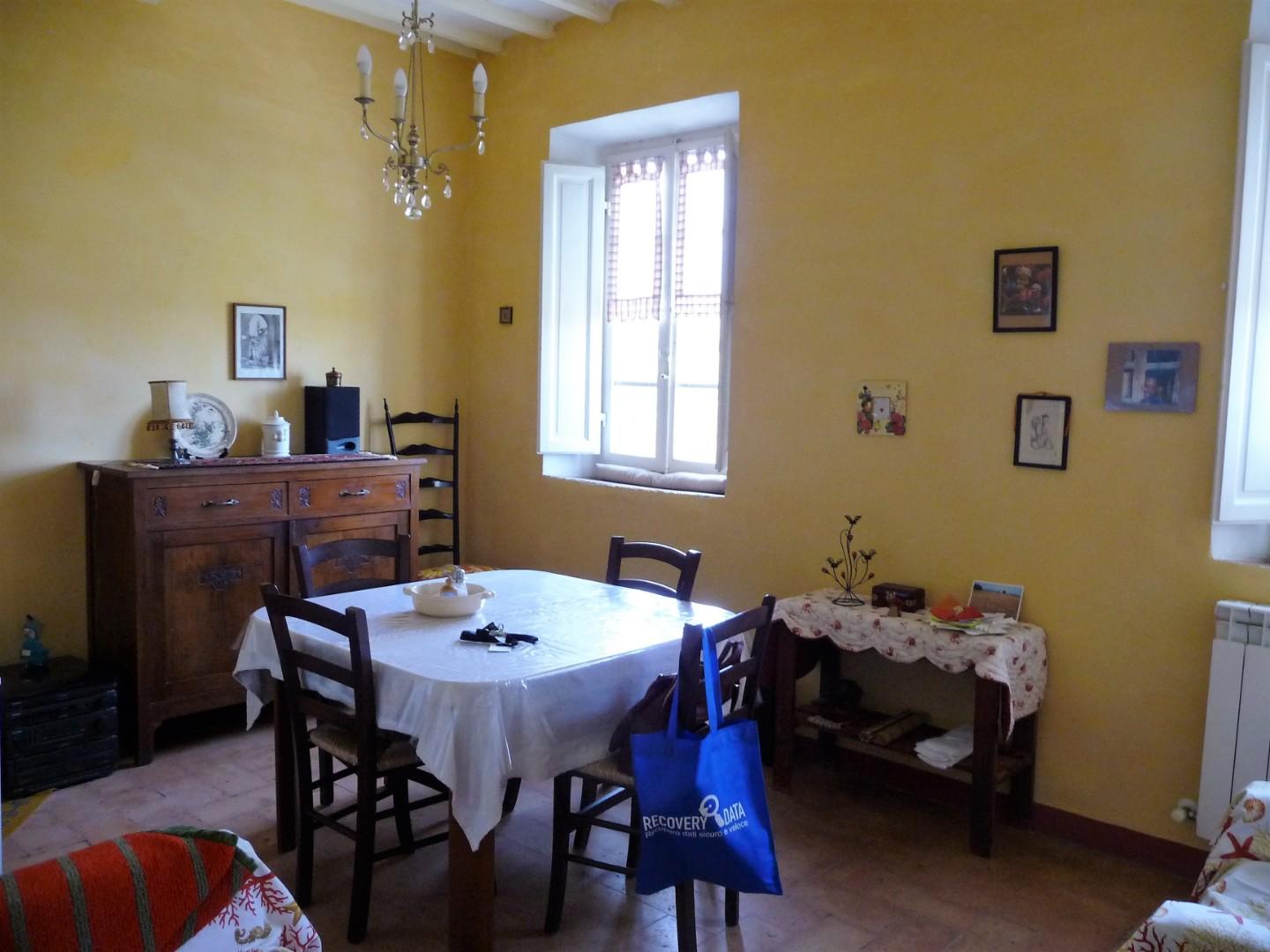 Appartamento in vendita a Ville Di Corsano, Monteroni D'arbia (SI)