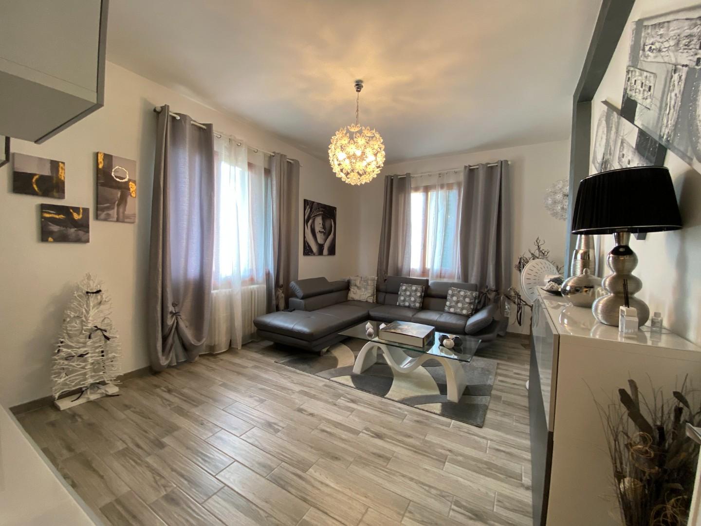 Appartamento in vendita - Comeana, Carmignano