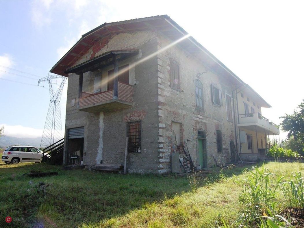 Colonica in vendita a Monsummano Terme (PT)