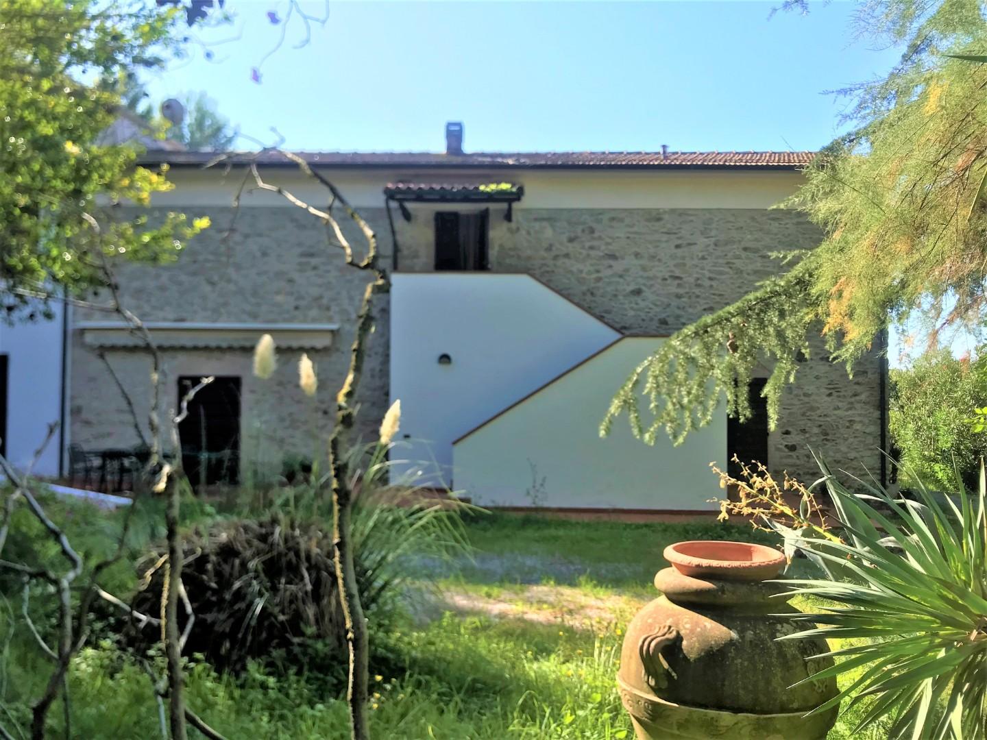 Villa for sale in Campiglia Marittima (LI)