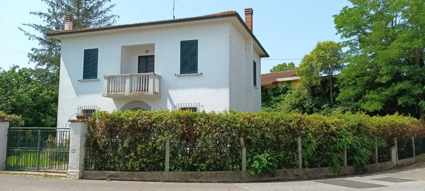 Casa indipendente in vendita a Crespina Lorenzana (PI)