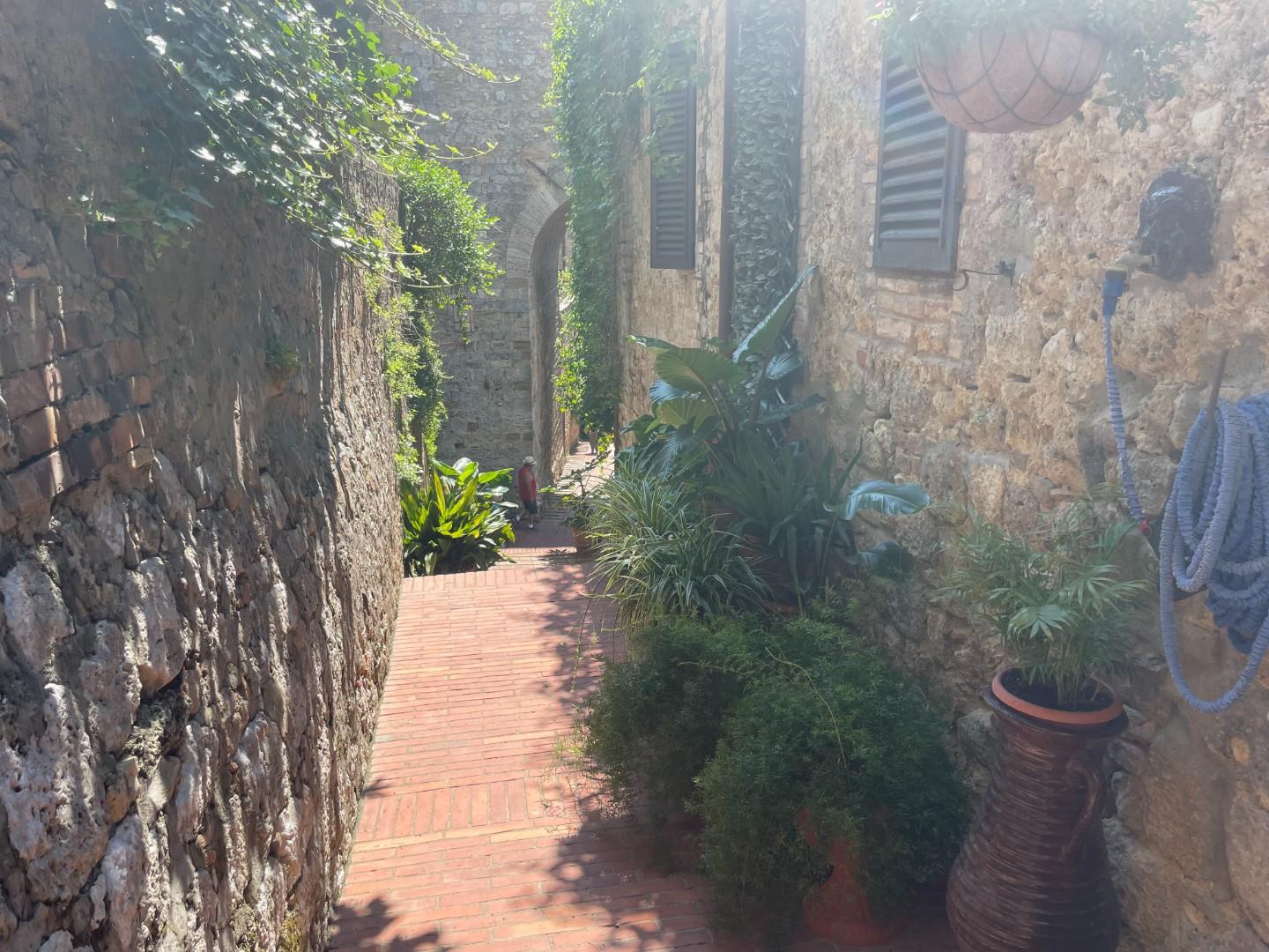 Shtëpi gjysmë e veçuar per shitje në San Gimignano (SI)