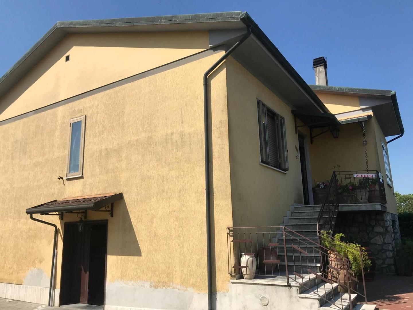 Casa singola in vendita a Santa Maria a Monte