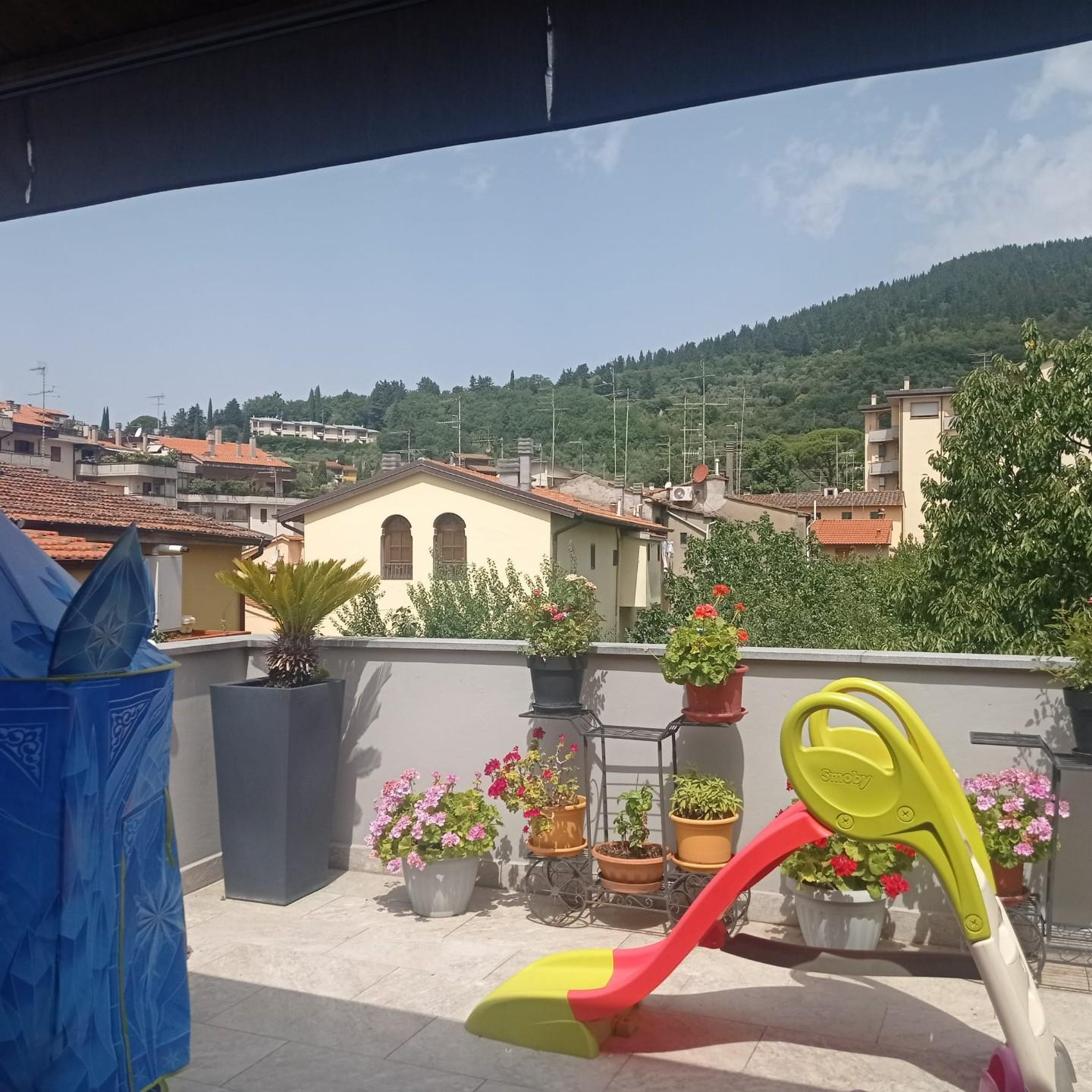 Casa semindipendente in vendita - Santa Lucia, Prato