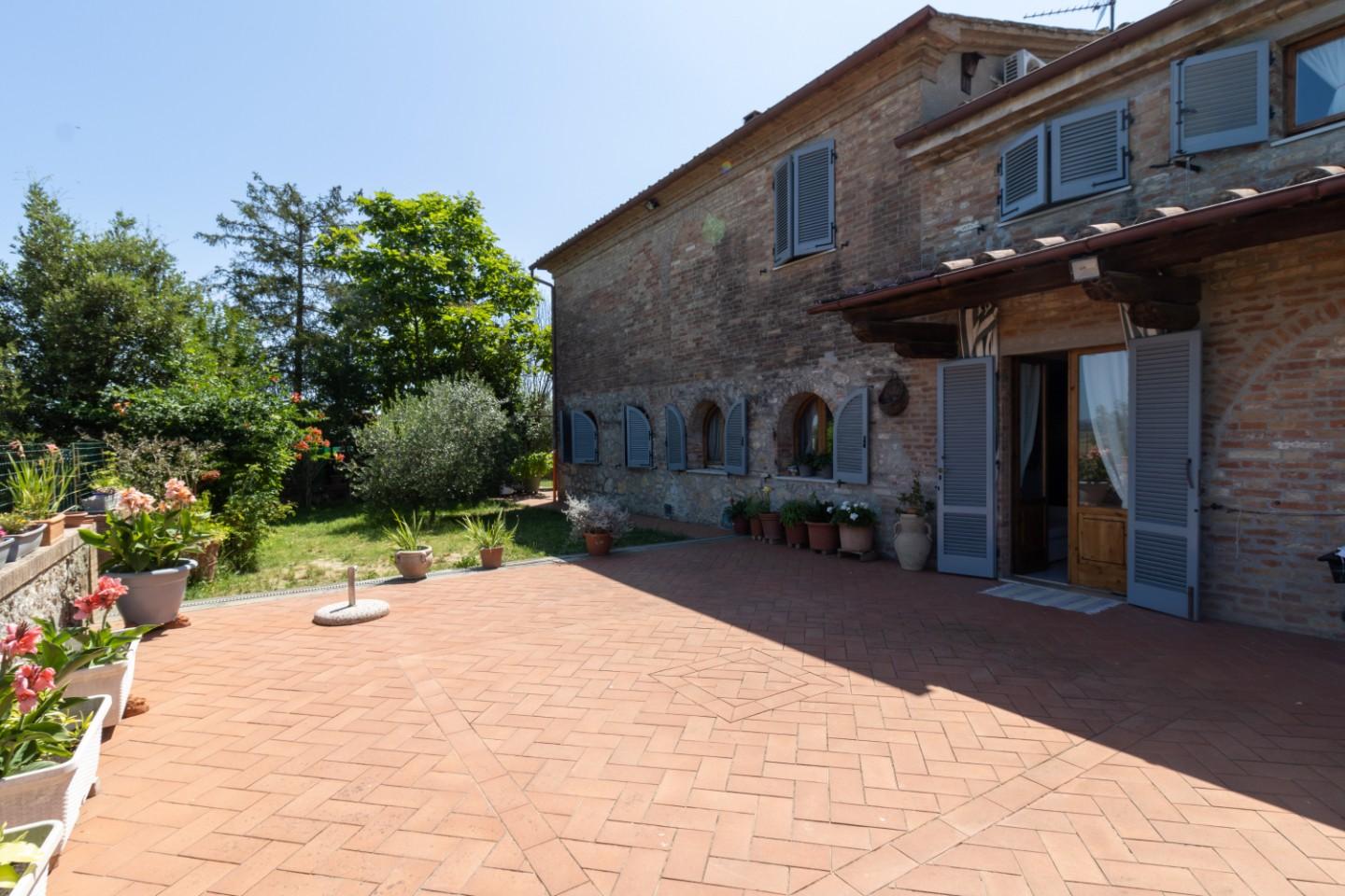 Porzione di casa in vendita a Monteroni d'Arbia