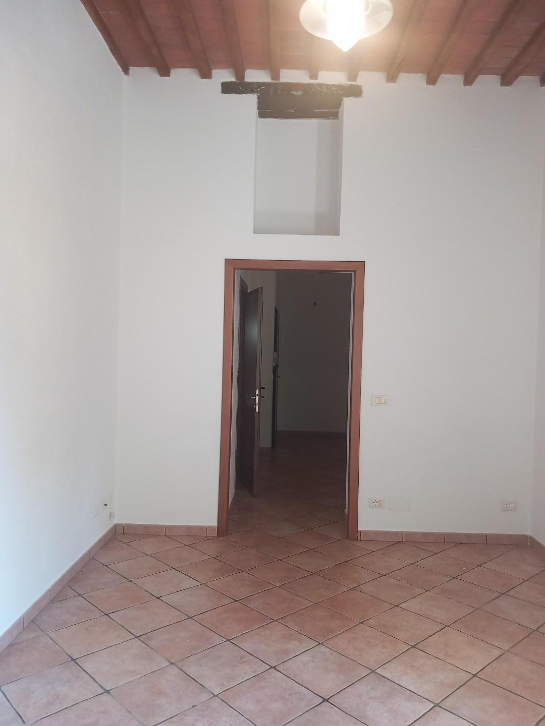 Appartamento in vendita - Cisternone, Livorno