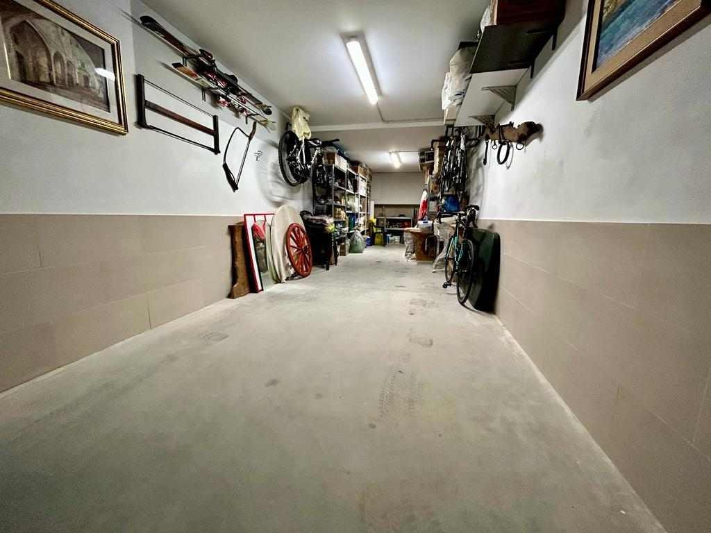 Garage in vendita a Colle di Val d'Elsa