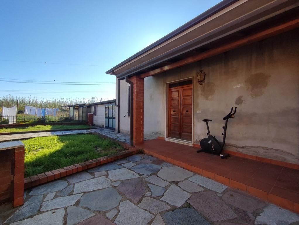 Casa semi-indipendente in vendita a Palvotrisia, Castelnuovo Magra (SP)