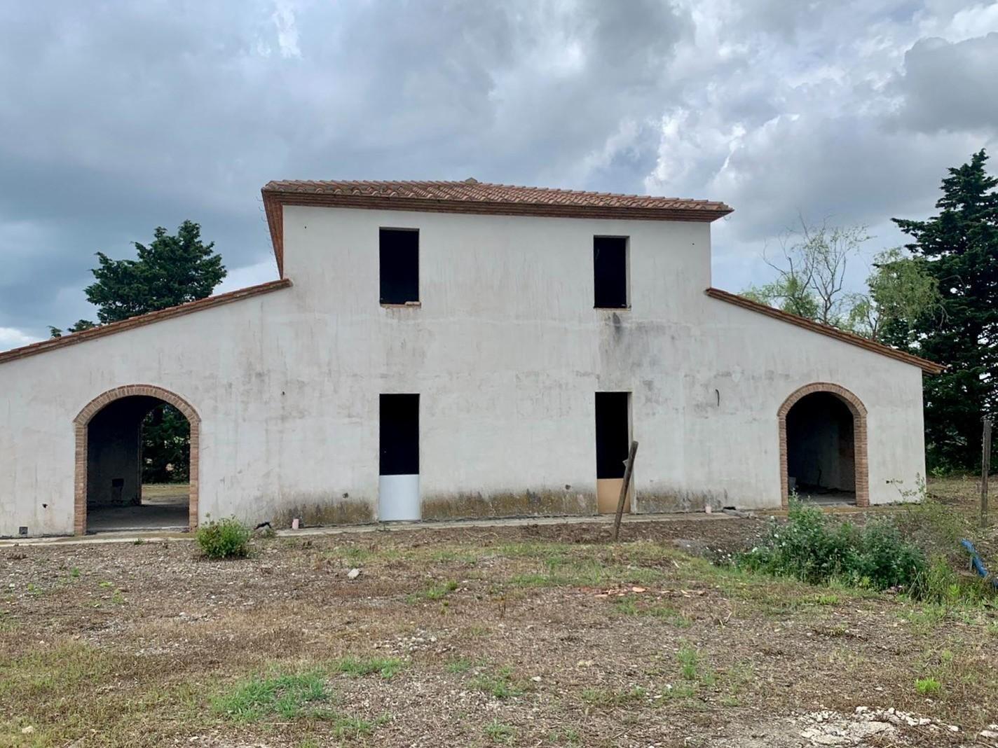 Semi-detached house for sale in Lajatico (PI)