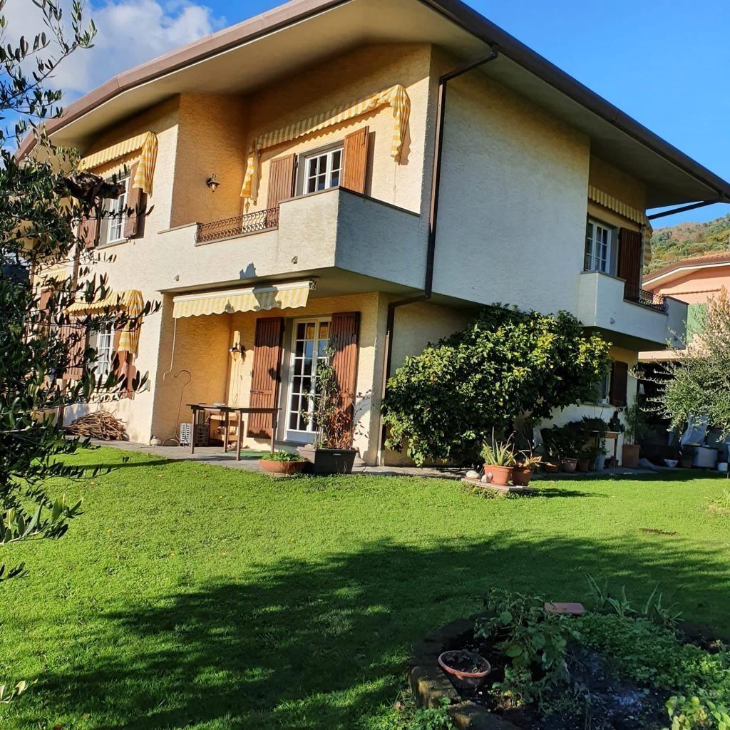 Villa in vendita - Strettoia, Pietrasanta