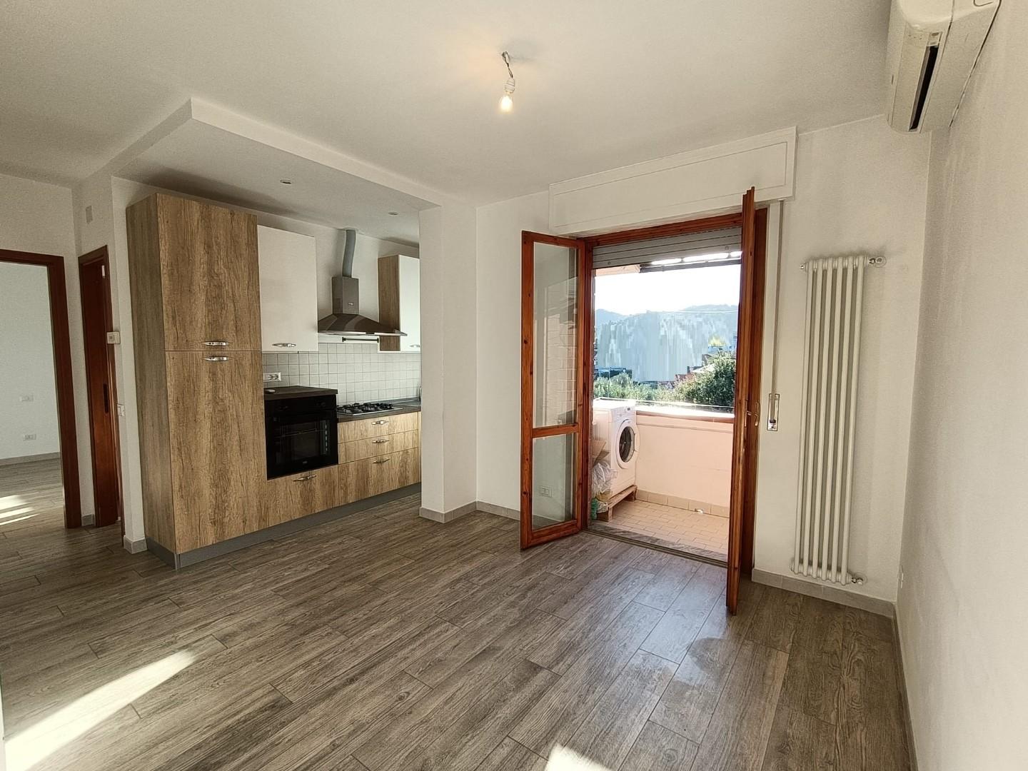Appartamento in vendita - Bonascola, Carrara
