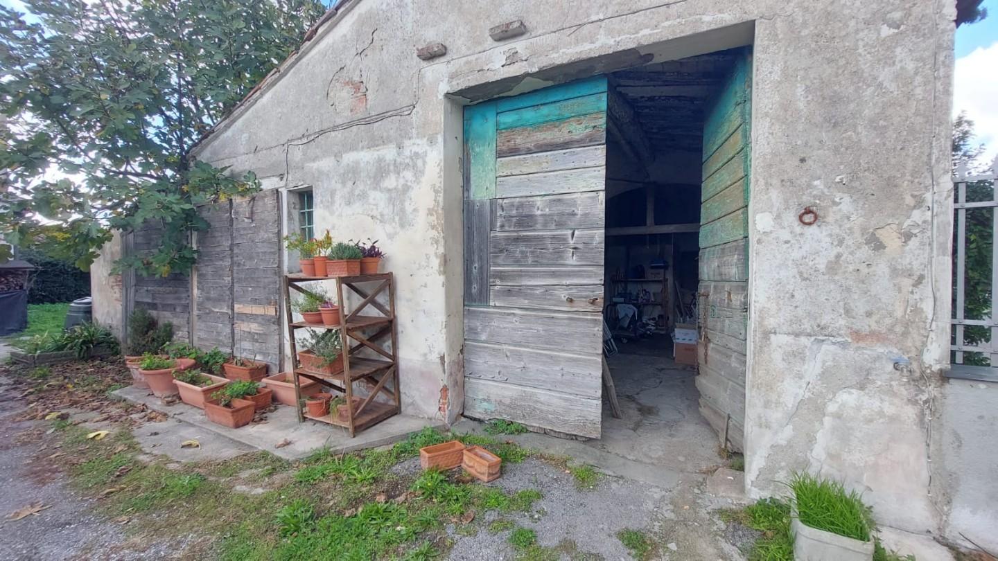 Rustico in vendita a Cascina | Agenzia Toscana Immobiliare