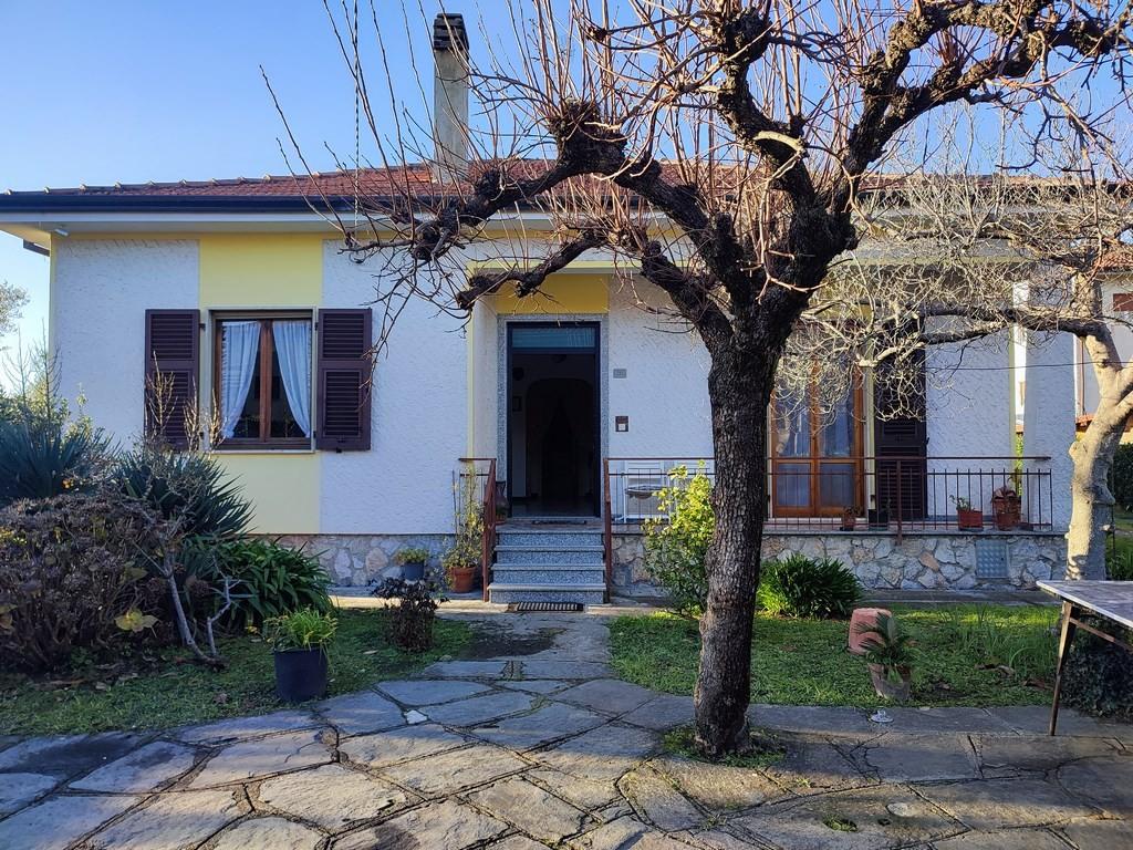 Casa singola in vendita a Sarzana (SP)