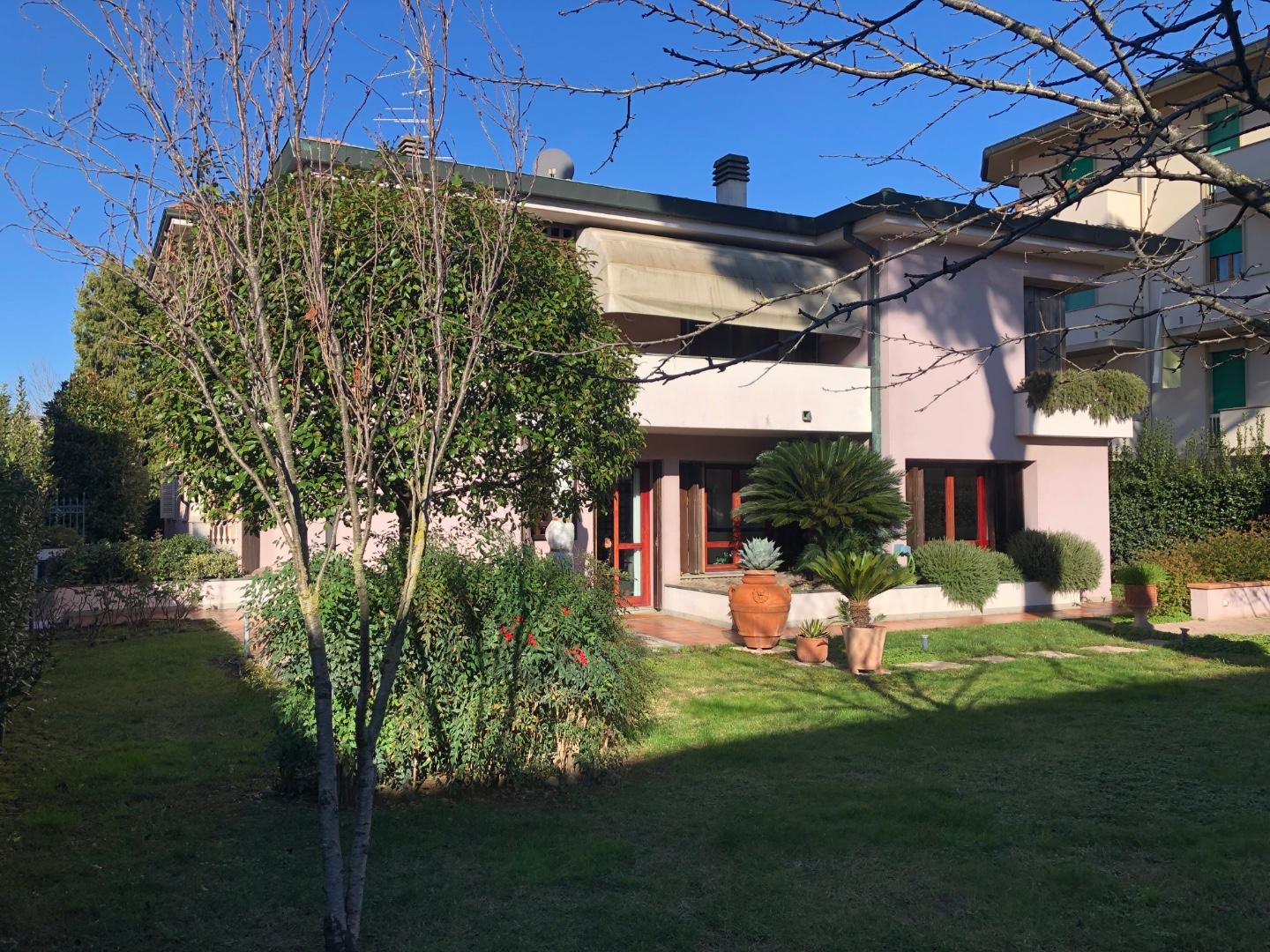 Villa in vendita a Santa Croce sull'Arno (PI)