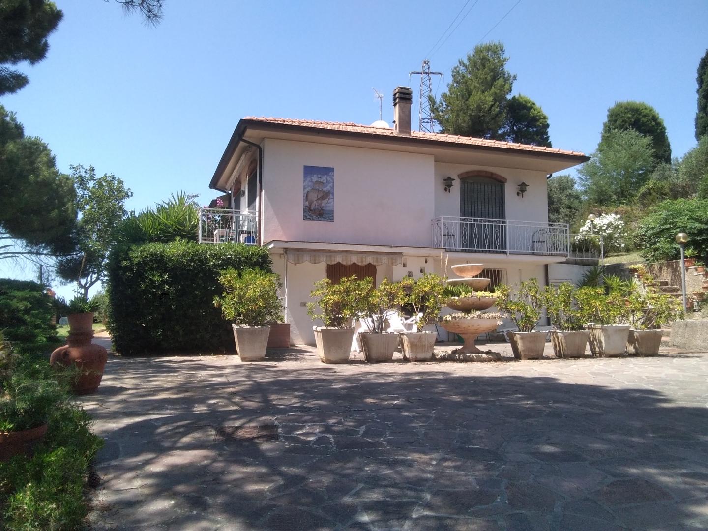 Villa in vendita a Campiglia Marittima (LI)
