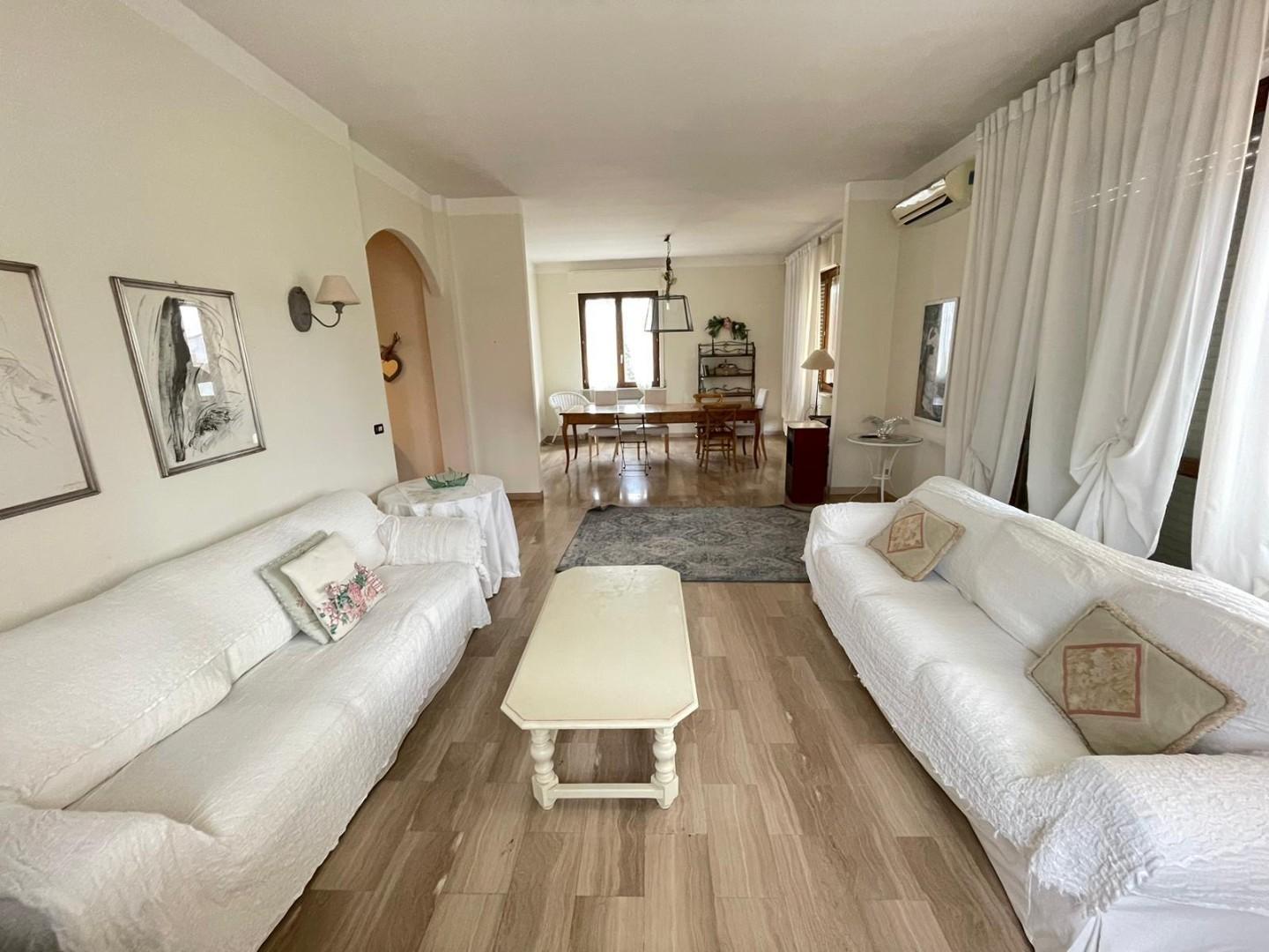 Apartment in Lucca, Arancio