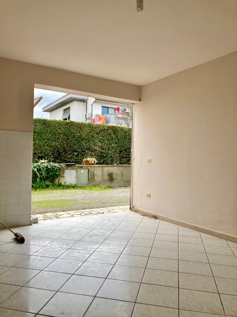 Garage in vendita a Calcinaia | Agenzia Toscana Immobiliare
